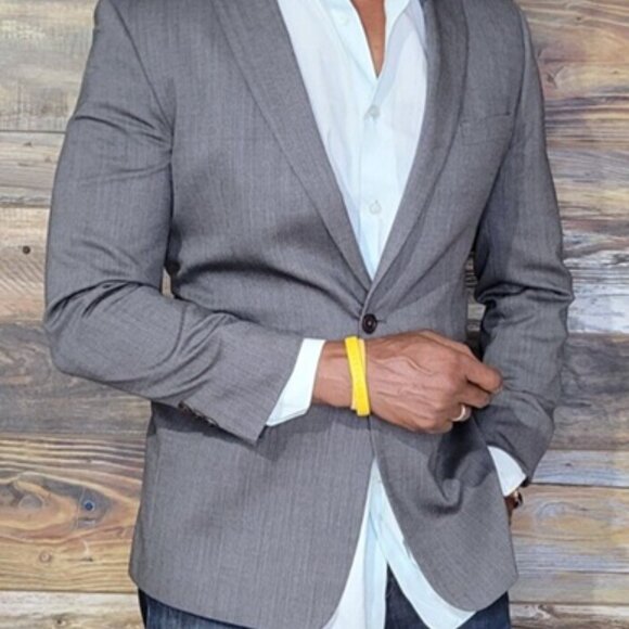 John Varvatos Charcoal Notched Lapel Double Vent Blazer Size 38R - Picture 1 of 12